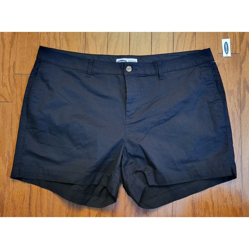 NWT Old Navy Everyday Women Plus Size 22W Black Bermuda Shorts Lightweight